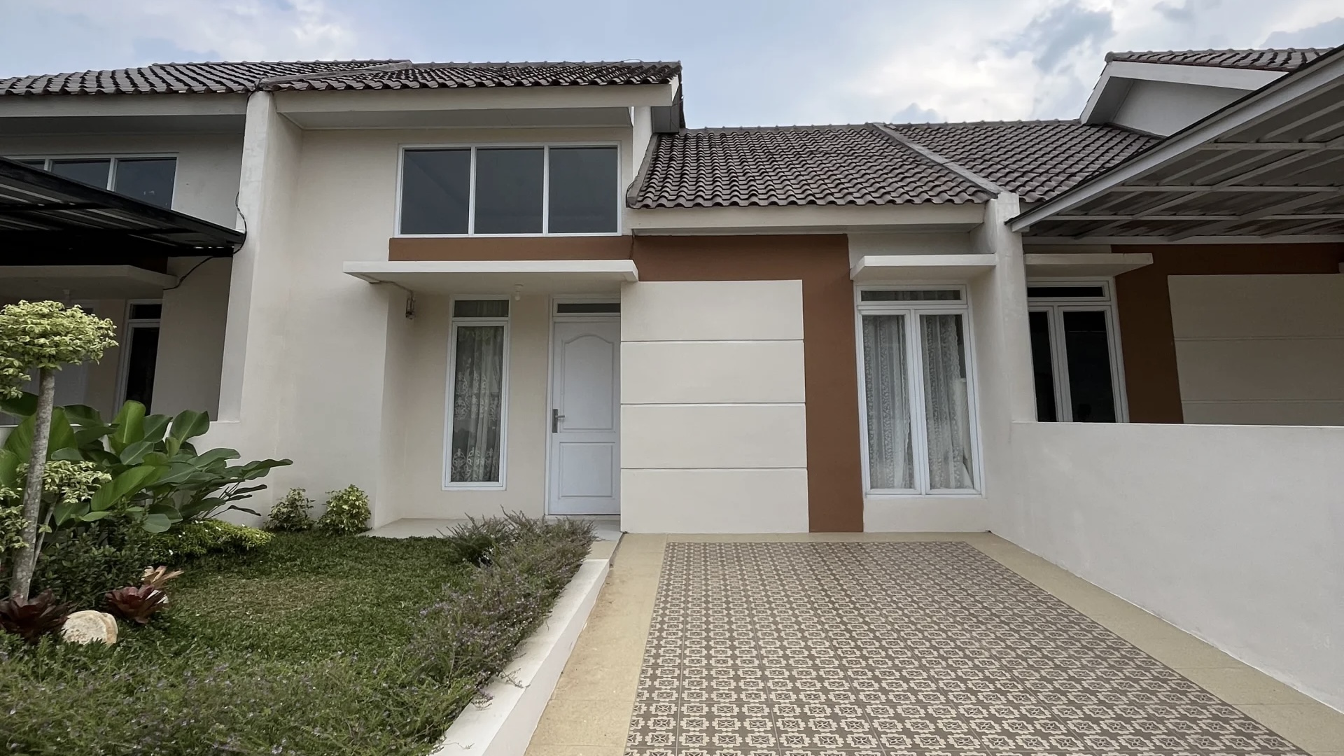 Cluster lotus 55 perumahan srimulyo garden komersil pesawaran lampung negeri katon jual rumah murah SHM harga biaya cicilan KPR murah PUJI