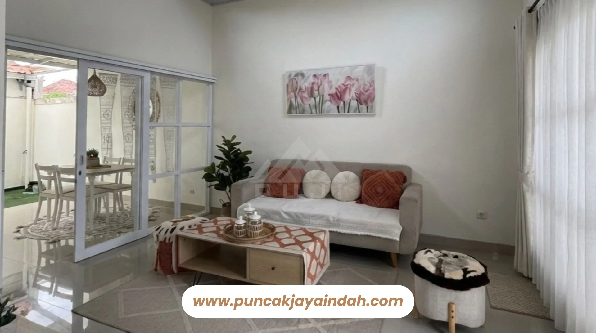 Tulip 38/84 - Komersil