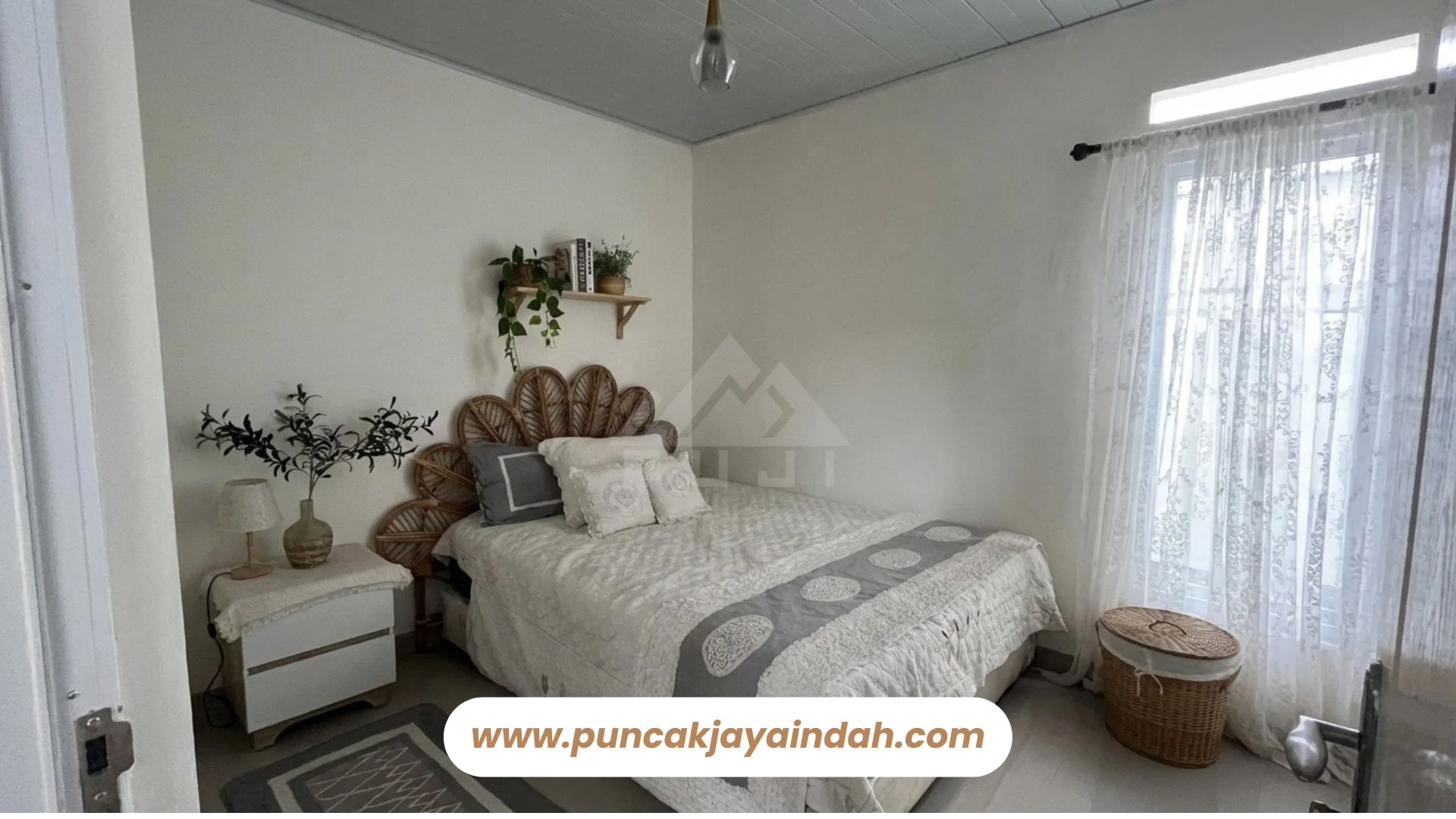 Tulip 38/84 - Komersil